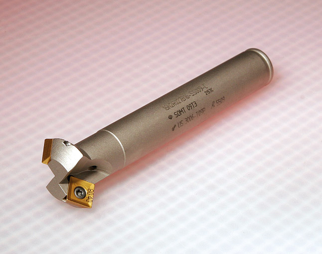 Stopková fréza pro srážení hran s vyměnitelnými destičkami 16N2R027B16-SSO09-C