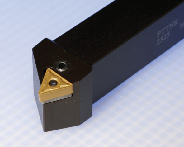 PTTNR 2525 M 22 držák-nůž vnější